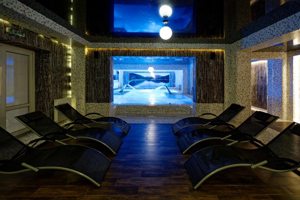 Marmaros Apart-Hotel & Spa Boekovel Buitenkant foto